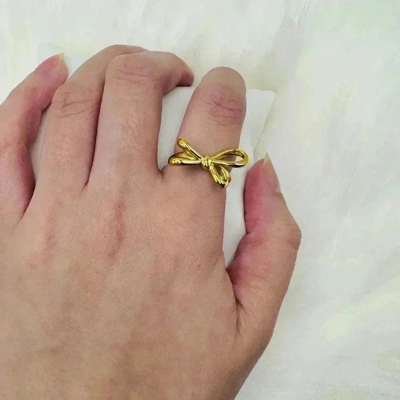 Women’s Stainless Steel Bowknot Open Ring - Picture 3 of 5